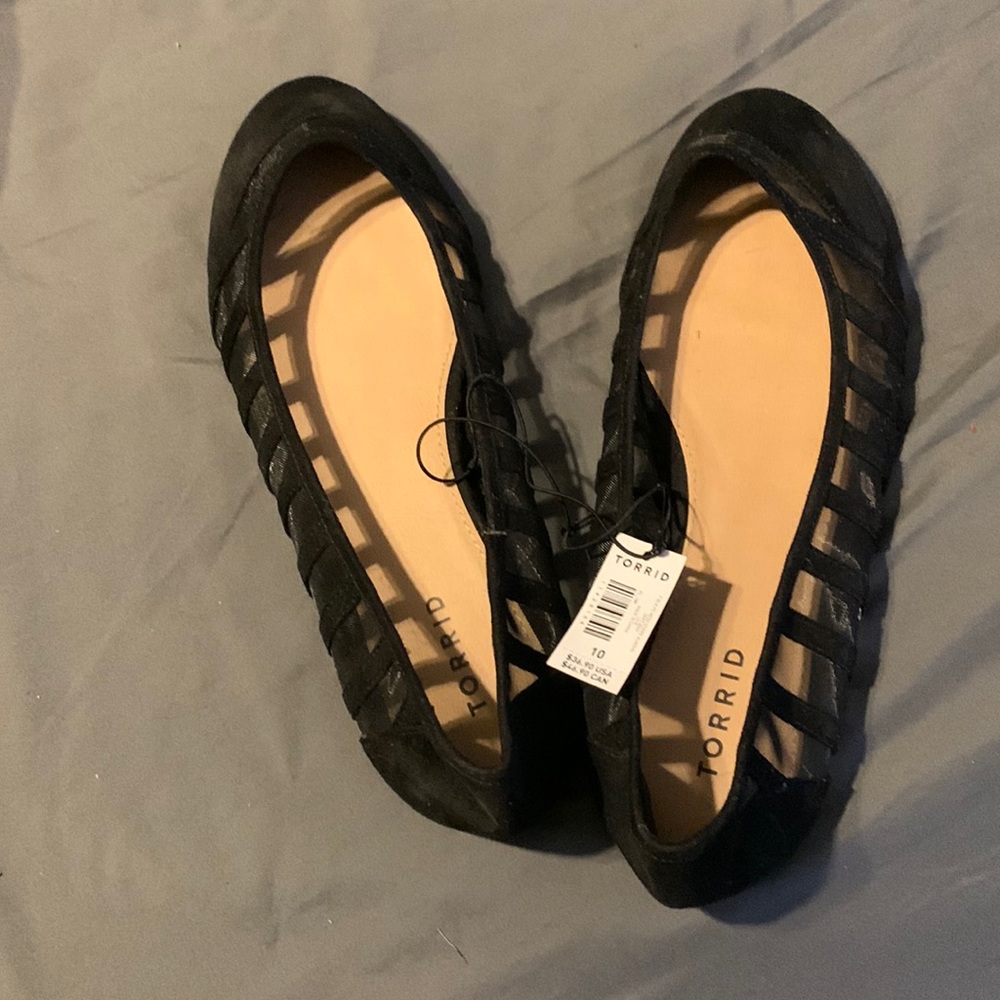 Torrid - Black Flat Shoes Size 10W NWT